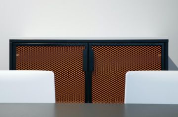 kancelářská skříňka kovovýroba