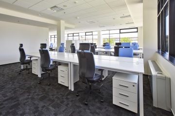 mall.cz open space nábytek stůl židle kancelář