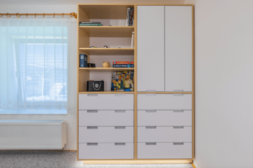 dětský pokoj studentský skříň